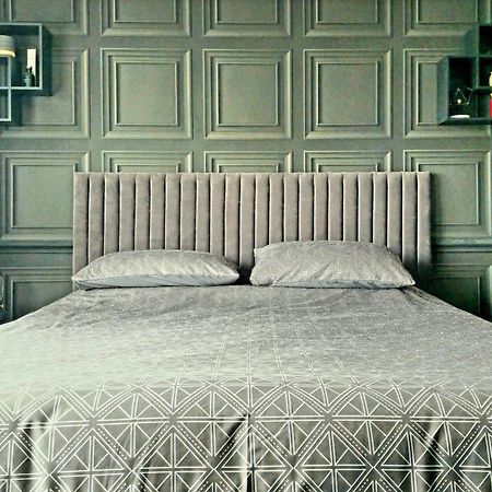 Detached Homestay - Super, King & Double Rooms - Leyland, Preston, Chorley, Lancashire Экстерьер фото