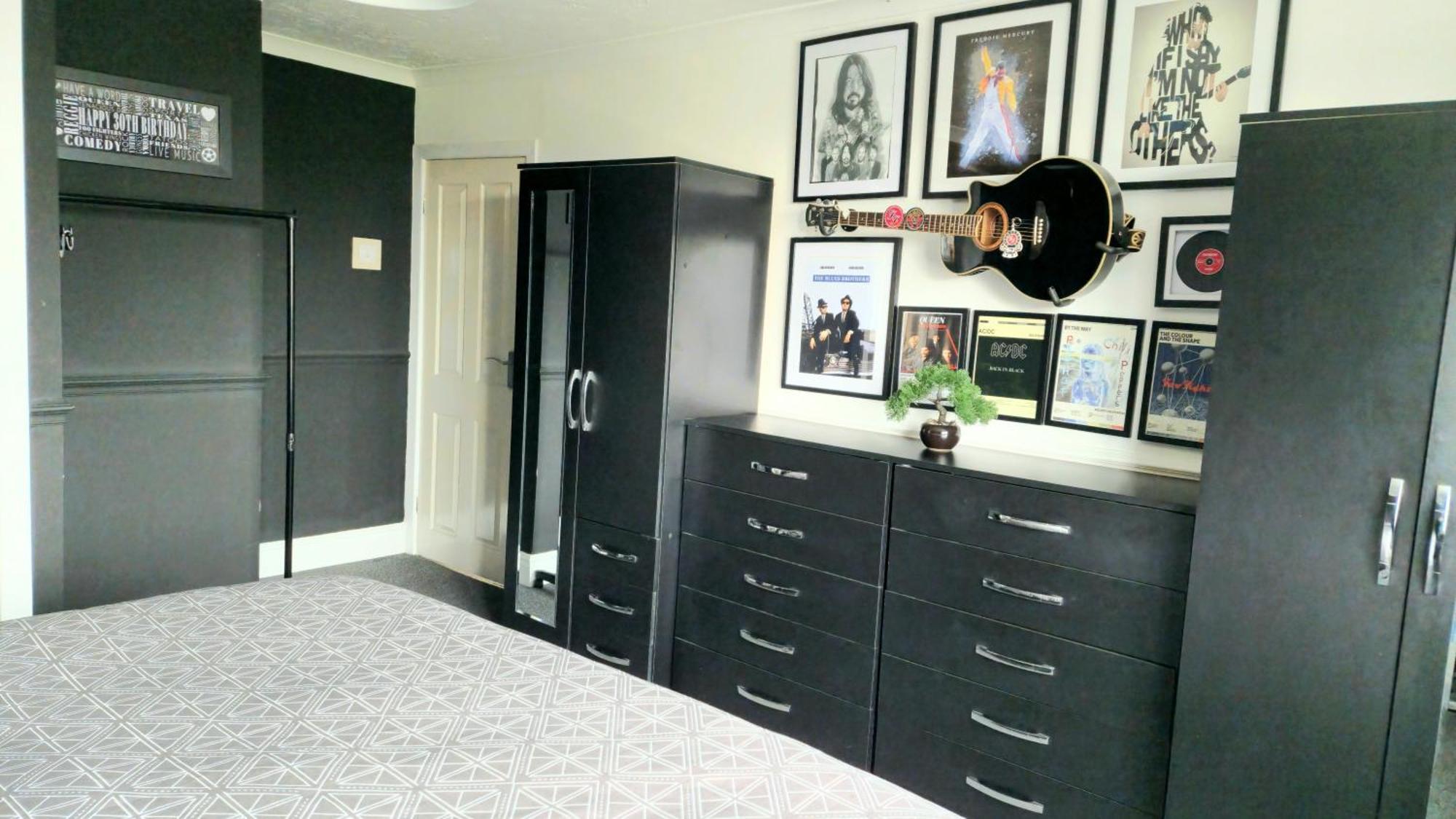Detached Homestay - Super, King & Double Rooms - Leyland, Preston, Chorley, Lancashire Экстерьер фото